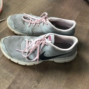 Nike flex experience run